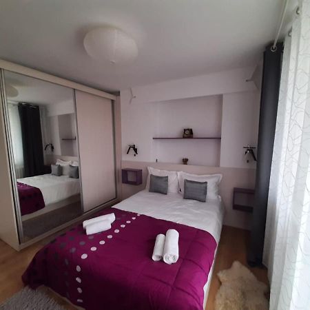 Chic Apartament デヴァ エクステリア 写真