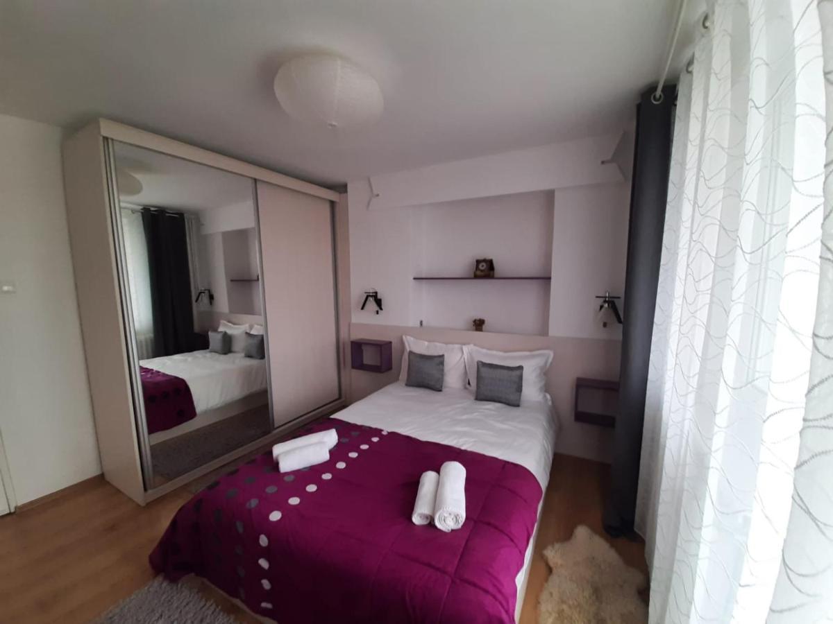 Chic Apartament デヴァ エクステリア 写真