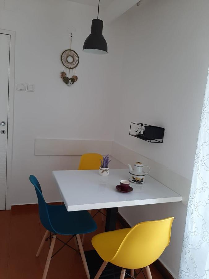 Chic Apartament デヴァ エクステリア 写真